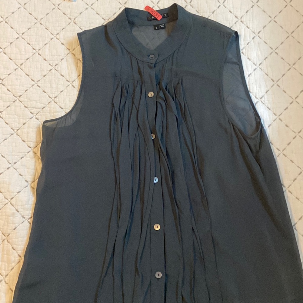 EUC 100% silk tuxedo tank from Theory, M